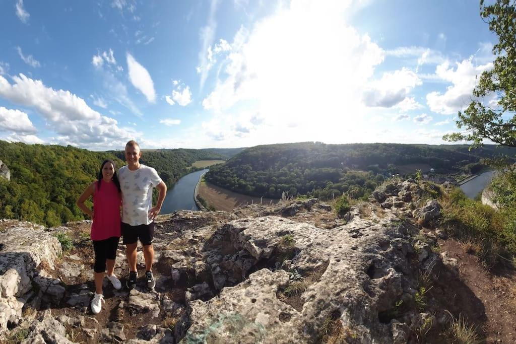 Gite Rural "L'Anseromia" Dinant Bagian luar foto
