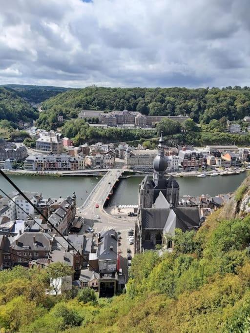 Gite Rural "L'Anseromia" Dinant Bagian luar foto